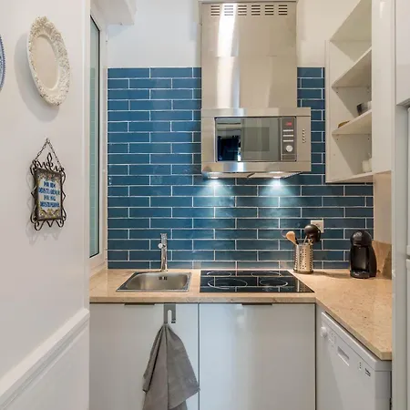 Renoviertes Jahrhundert In Der Naehe Des Schlosses Apartament *
