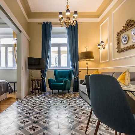 Apartament Renoviertes Jahrhundert In Der Naehe Des Schlosses *